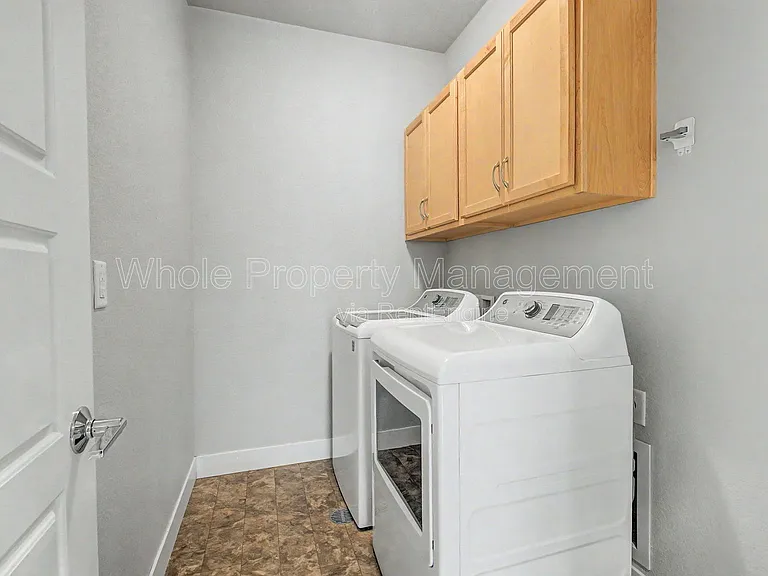 9985 E 59th Ave — Photo 18