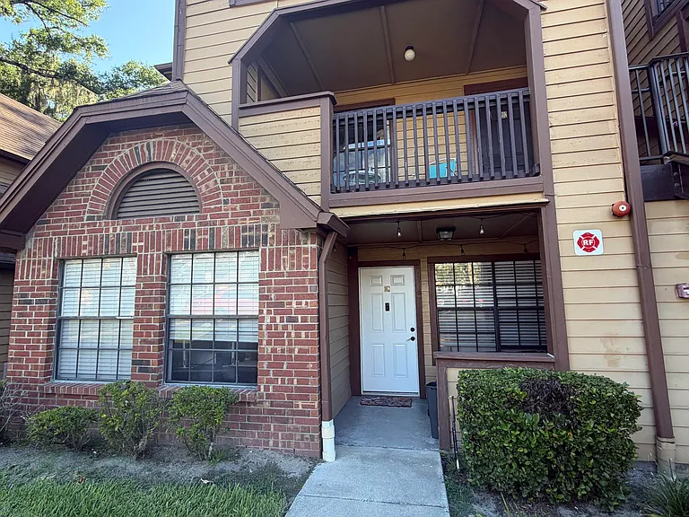 485 Forestway Cir #102 — Photo 11