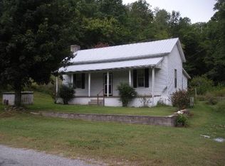 1971 Short Creek Rd, Linden, TN 37096