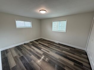 718 Edgewood Rd, Richmond Heights, OH 44143