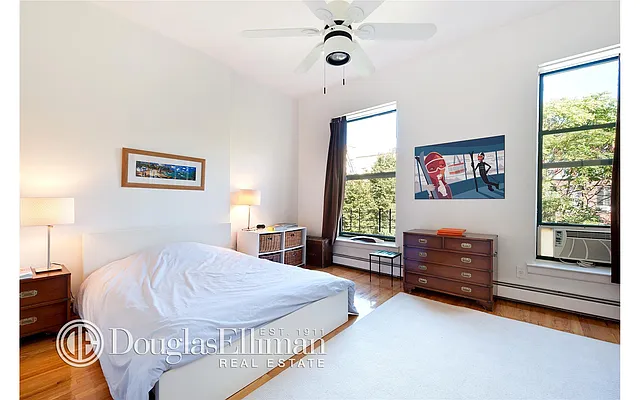 Rented by Douglas Elliman | media 17