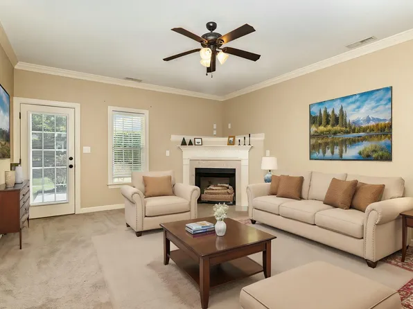 114 Wembley Dr, Clayton, NC 27527