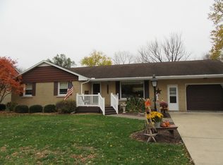 370 George St, Clifton, IL 60927