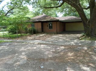 512 E Hanson St, Cleveland, TX 77327