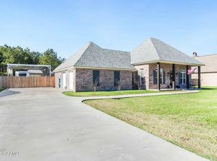 236 Shelly Dr, Eunice, LA 70535