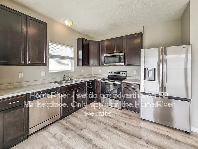 7905 Housefinch Ln — Photo 9