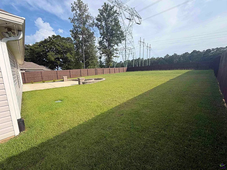 521 Edgarton Way — Photo 27
