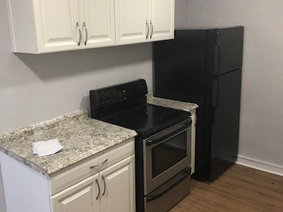 5th image of 2325 Coker Ave