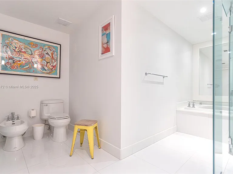 520 West Ave #1102 — Photo 20