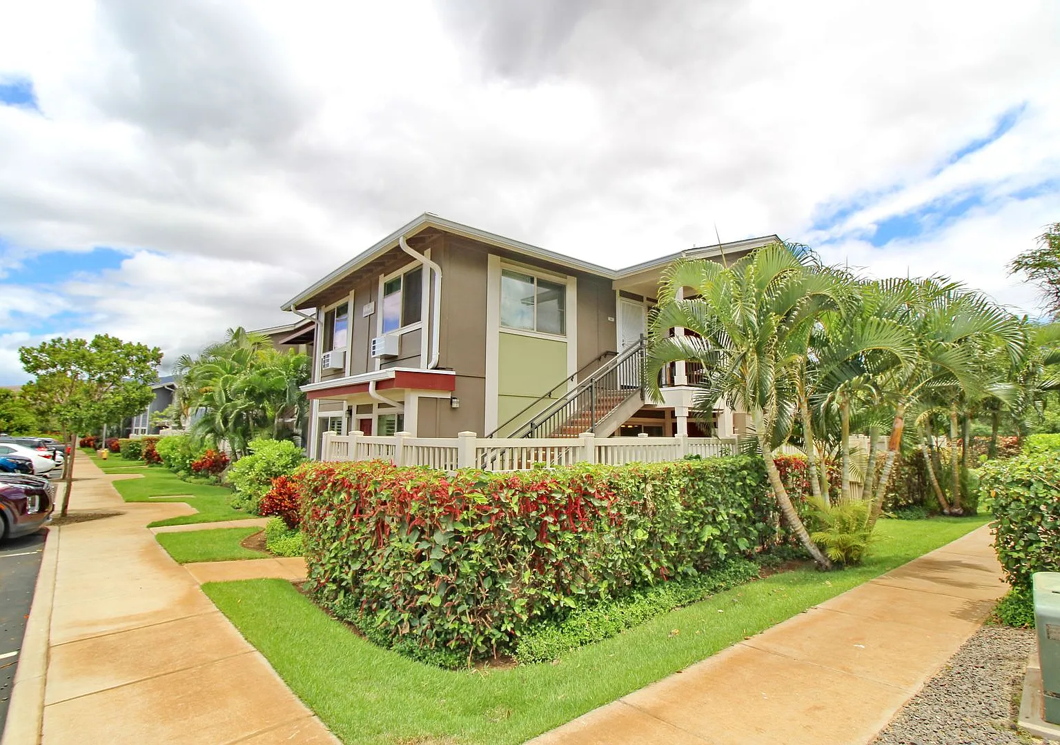 Kamalani in North Kihei - Partially Furnished or Available Unfurnished -Top Floor 2 bed 1.5 Bath ... — Photo 1