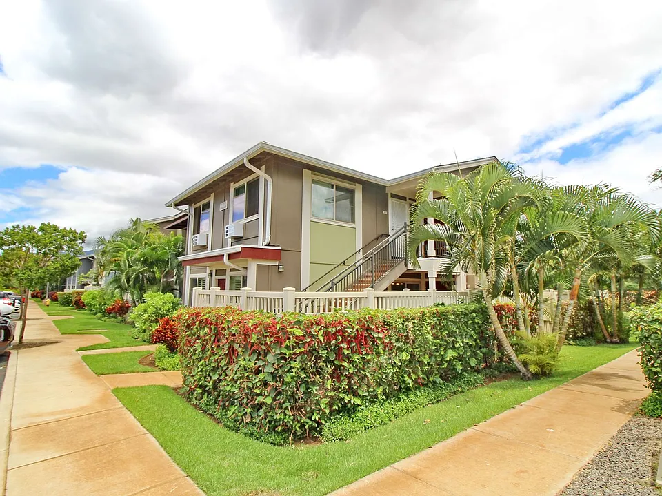 62 Kihalani St #907
