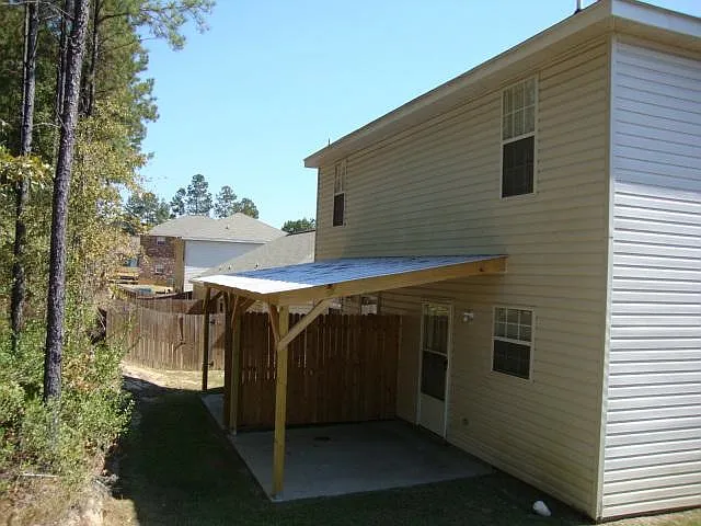 Building Photo 4