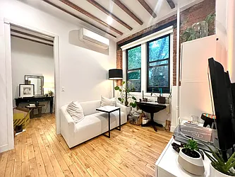 Rented by Nolita Group