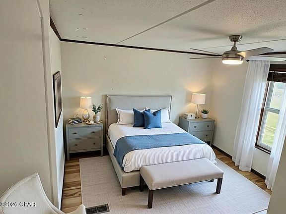 5th image of 3535 Hare Rd