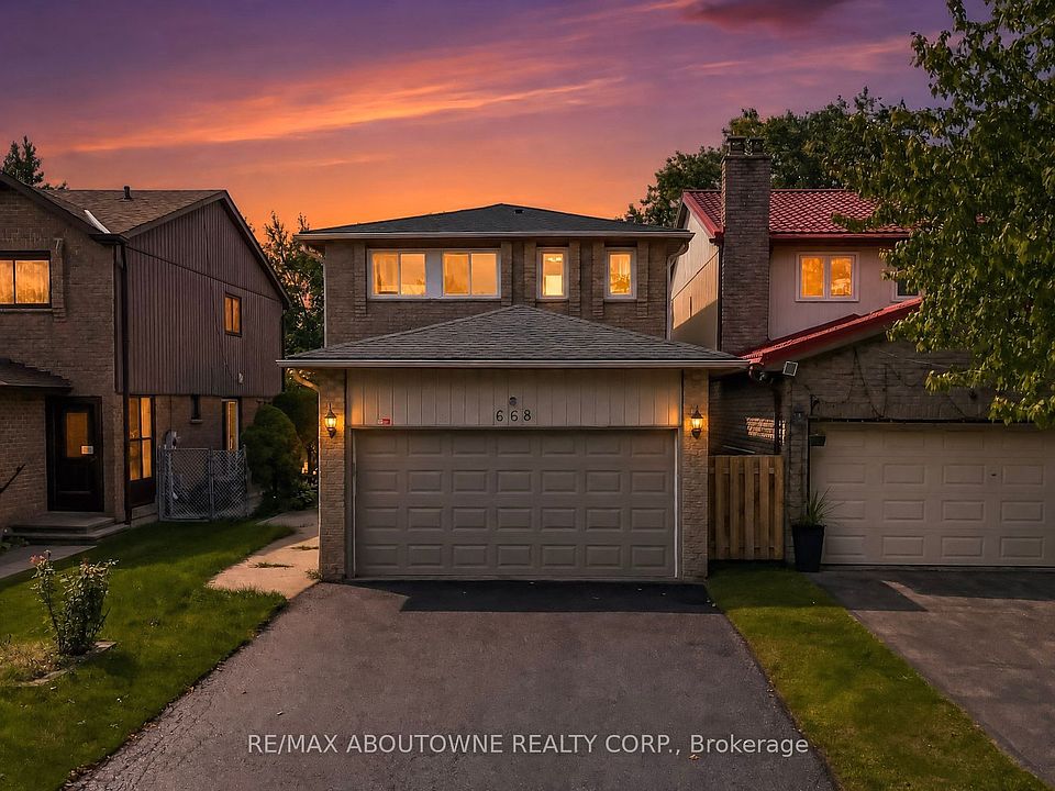 1st image of 668 Greycedar Cres