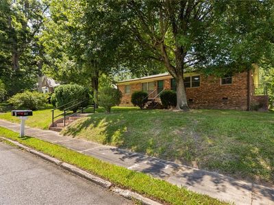 314 Spring St, Thomasville, NC, 27360