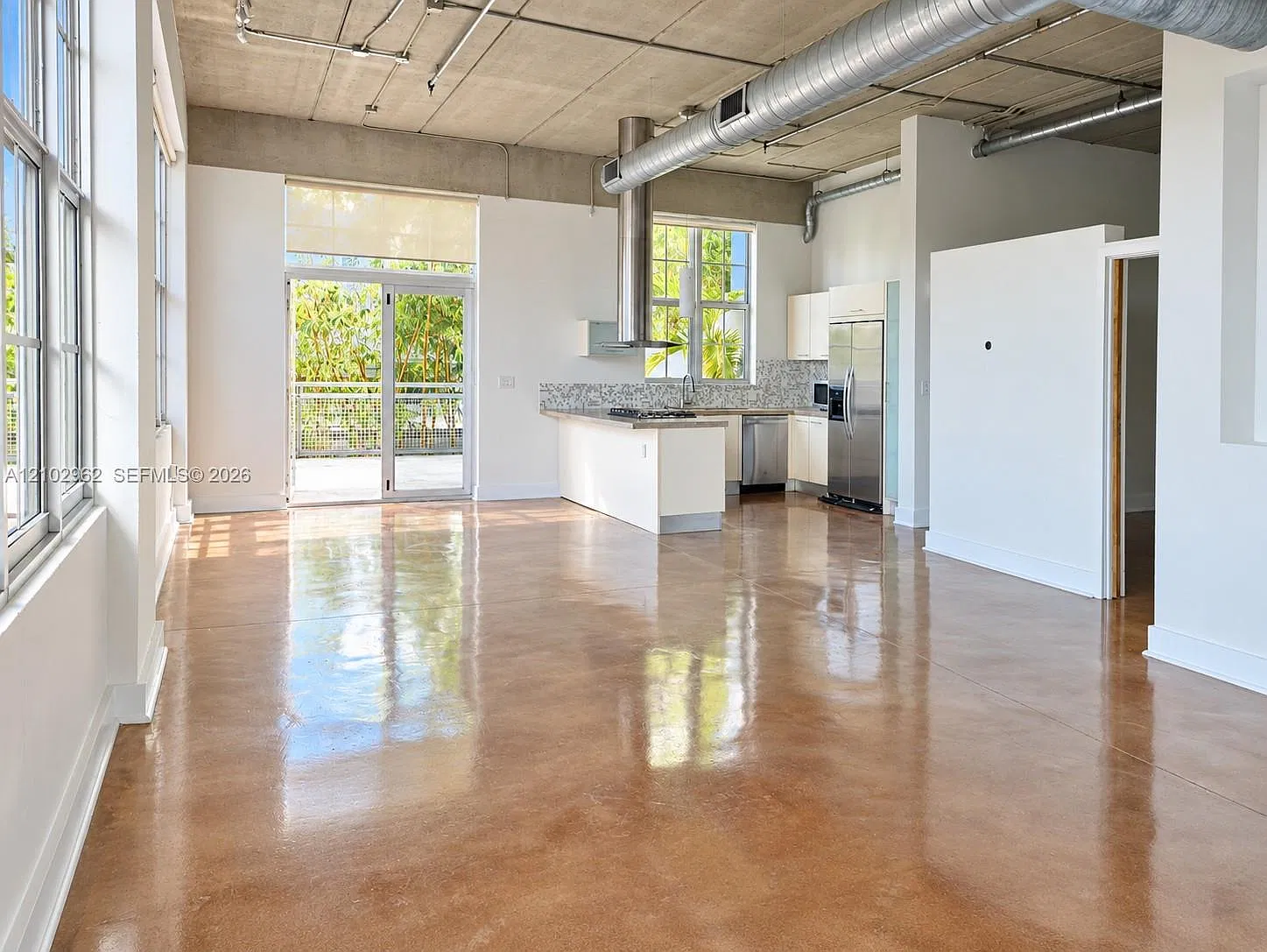 Avenue Lofts Condo One — Photo 4