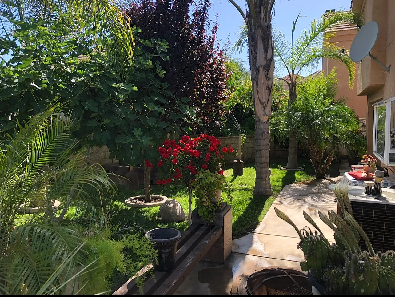 4 bed, 2.5 bath, 2218 sqft, $4,250 — Photo 2