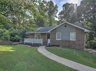 3813 Alderwood Dr, Kingsport, TN 37664