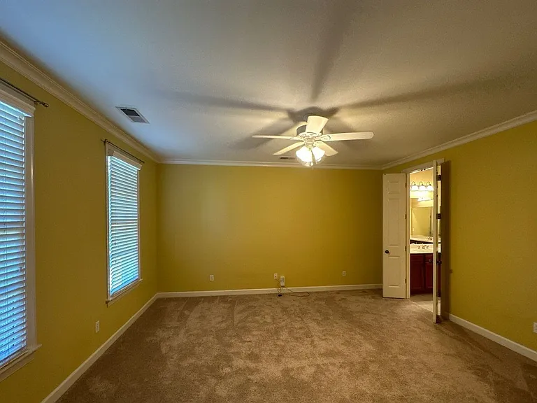 10135 Ridgewood Oak Dr — Photo 18