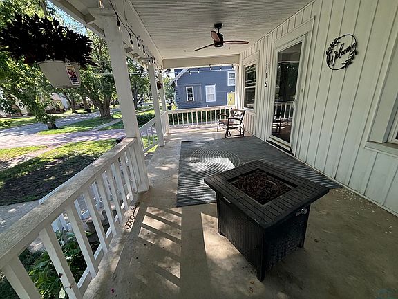 3rd image of 115 S 10th St