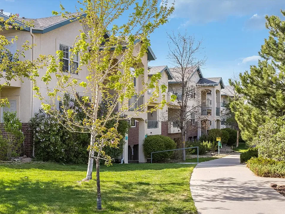 530 Mohawk Dr #89