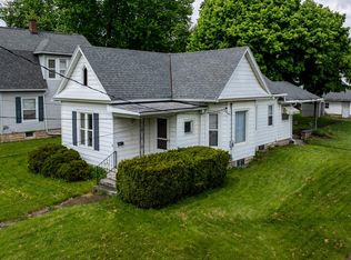202 Louise Ave, Bellevue, OH 44811