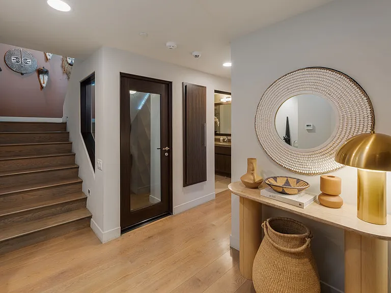 2826 Las Alturas St — Photo 33