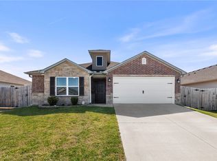 527 Woodcreek Loop, Lowell, AR 72745