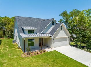 1301 W Moore St, Sherman, TX 75092