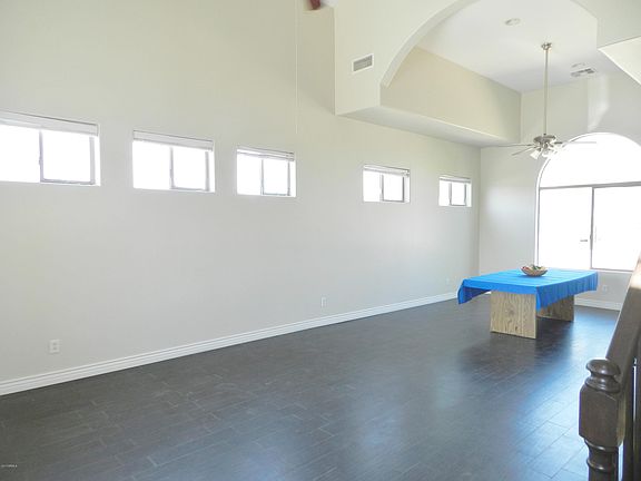 4th image of 712 W ANDERSON Avenue