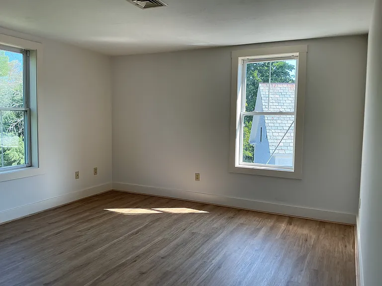 7 Cross St #1 — Photo 12