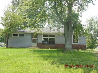 1188 Sunny Acres Dr, Bedford, IN 47421