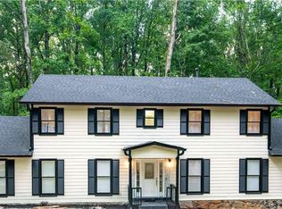 255 Derby Dr, Fayetteville, GA