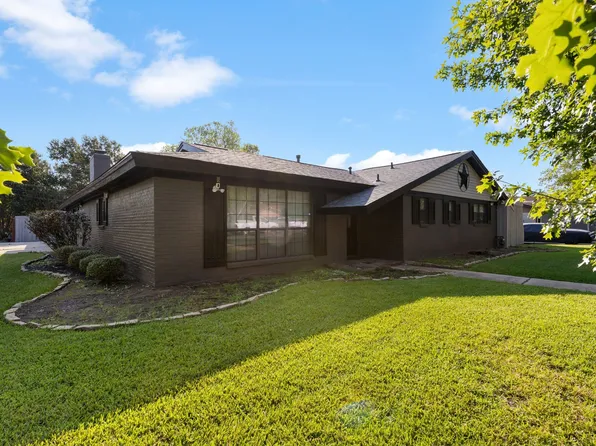 4816 Wyoming Trl, North Richland Hills, TX 76180