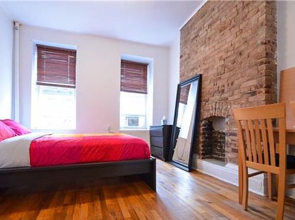 4th image of 237 E 28th St APT 5C