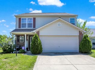 19306 Prairie Crossing Dr, Noblesville, IN 46062