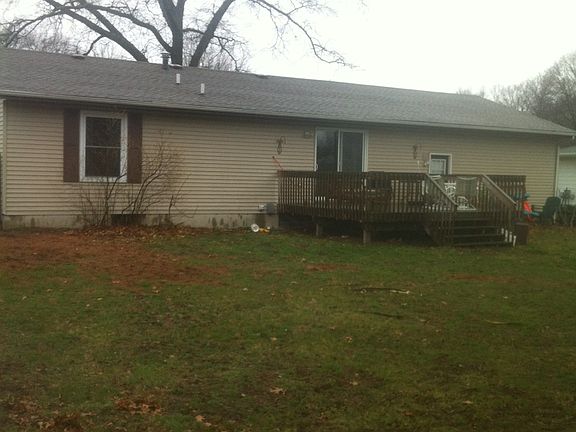 3rd image of 15130 Mitchell Street