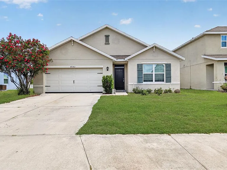 4042 Wayfarer Way — Photo 1