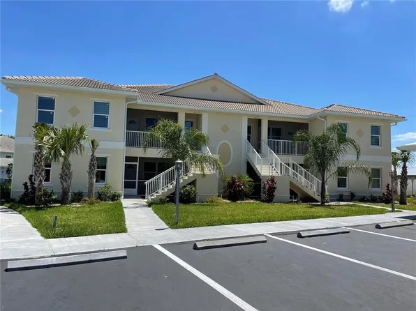 200 Gardens Edge Dr, Venice, FL