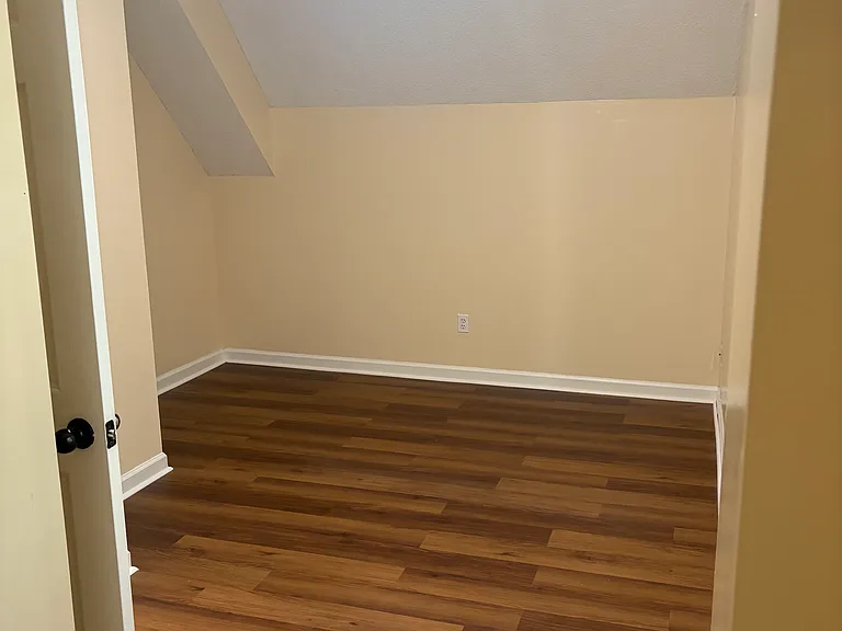 33 Noah Dr — Photo 16
