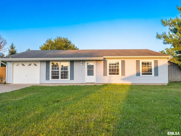 108 Maple St, South Pekin, IL 61564