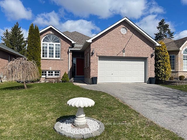 1st image of 284 Rockingham Ct