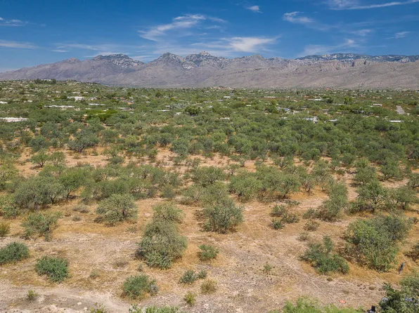 2470 N Houghton Rd, Tucson, AZ 85749