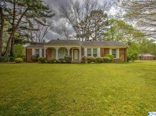 2604 Gibson St NW, Huntsville, AL 35810