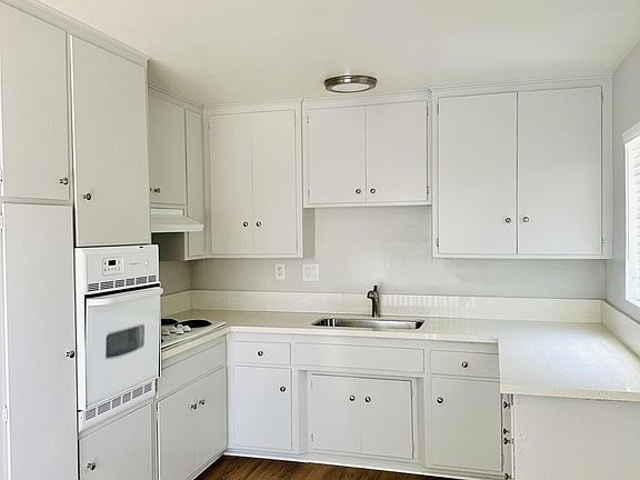 4th image of 70 N San Mateo St APT 3