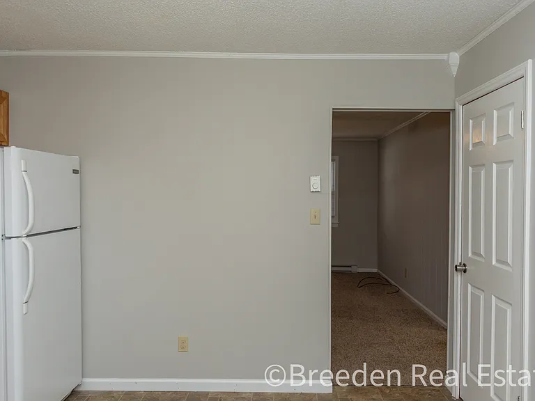 1466 Kennedy Dr #F — Photo 2