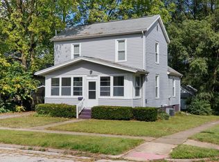 1101 W Mill St, Bloomington, IL