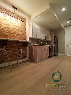 Rented by Evergreen Apartments BK | media 44