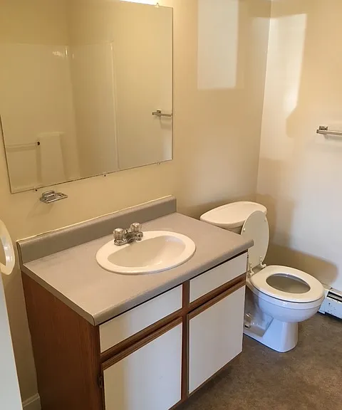 Haven Cove Condominiums — Photo 5